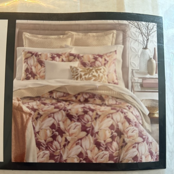 Charter Club Other - CHARTER CLUB Damask Collection Duvet Cover Set.